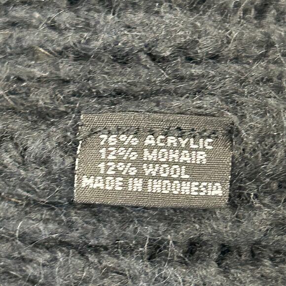 Wooden Ships Mohair/Wool Blend Black Sweater Cardigan chunky wood buttons S/M - Picture 7 of 7